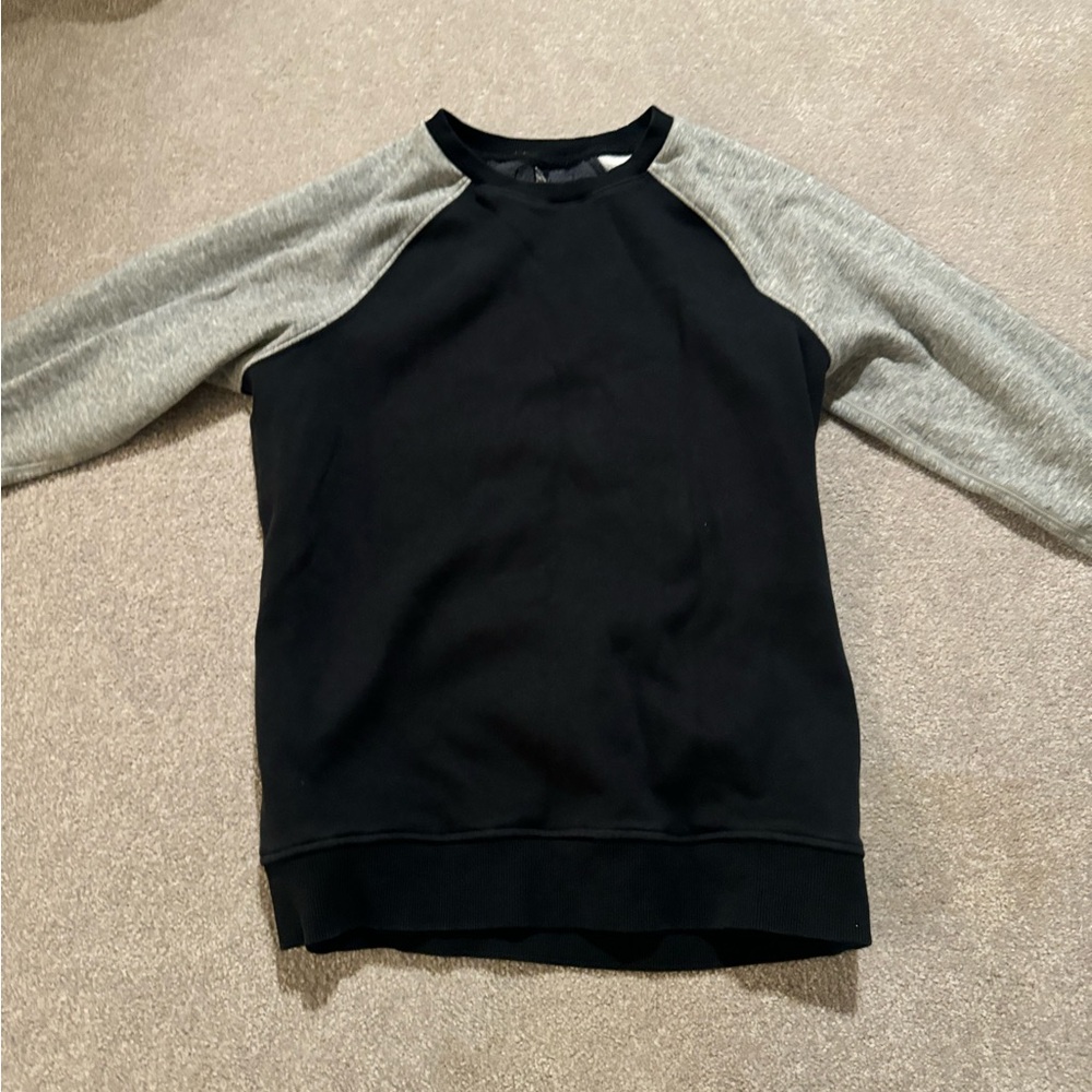 crewneck